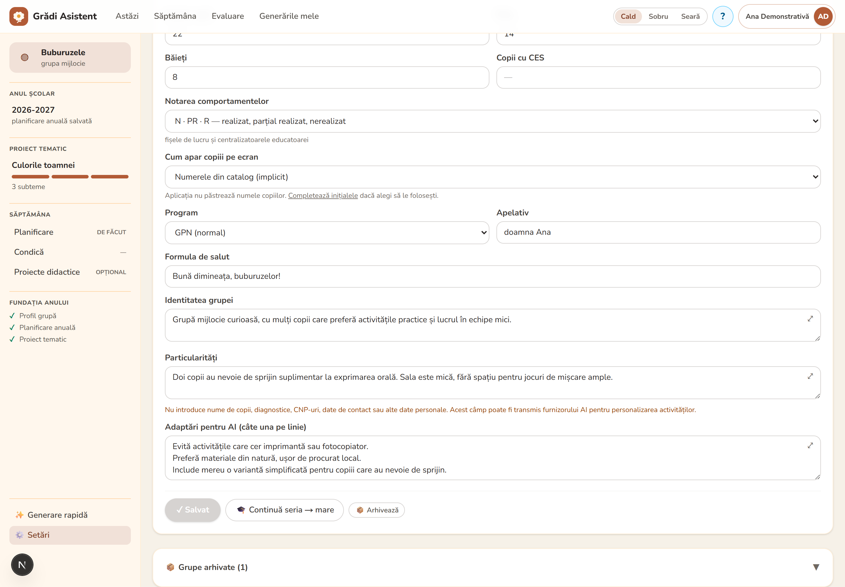 Câmpurile de personalizare ale grupei și salvarea profilului